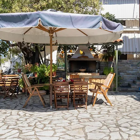 Nontas 21 Kalamitsi (Lefkada)