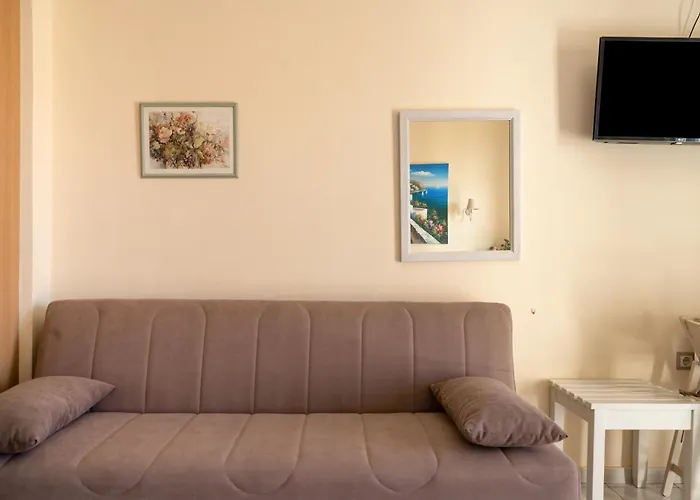 Nontas 21 Kalamitsi (Lefkada)